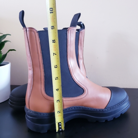 L'INTERVALLE NWOT Leather Chelsea Combat Boot - Tan/Black 38 - Picture 11 of 12